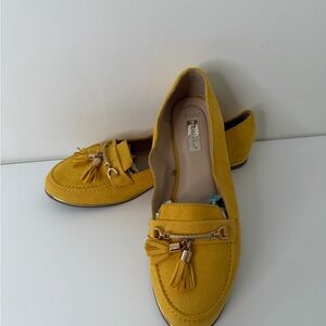 Primark Mustard Yellow Faux Suede Tassel Loafers size 8